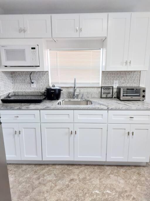 The Torres' Loft West Tampa Midtown Raymond James Stadium Εξωτερικό φωτογραφία